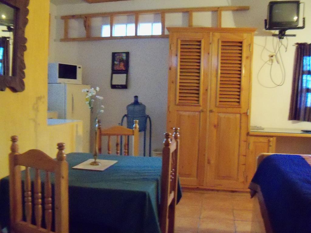 Posada Los Encuentros Panajachel Room photo
