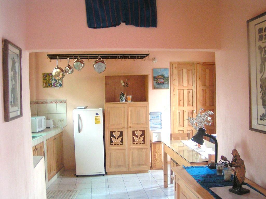 Posada Los Encuentros Panajachel Room photo